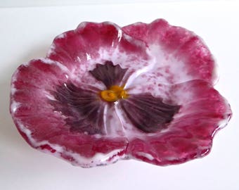 Fused Glass Pansy Dish by BPRDesigns