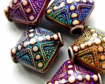 Aurora STRAND of 10 Mood / Mirage Bead 8mmx15mm