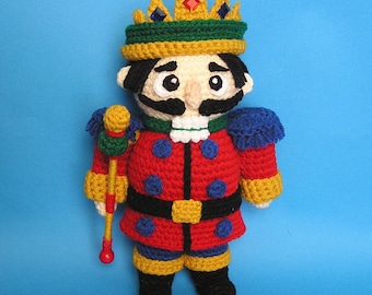 PDF Crochet Pattern PUDGY NUTCRACKER (English only)