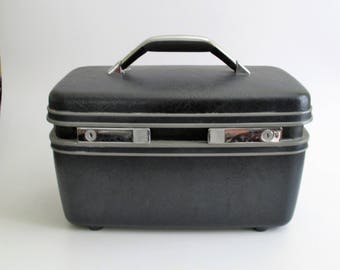 Vintage Samsonite Dark Blue CarryPak 12 Train Case