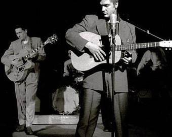 Elvis Presley , Elvis and Scotty on stage 1950's