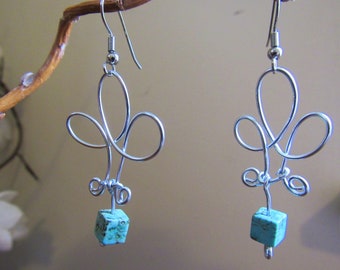 Turquoise dangle Earrings/BOHO earrings/Drop earrings/Dangle Earrings/Design Earrings/Turquoise Jewelry/BOHO Jewelry/Earrings/Blue Earrings