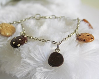 Cookie Charm Bracelet | Polymer Clay Bracelet | Kawaii Jewelry | Food Jewelry | Snack Jewelry, Chocolate Chip Jewelry, Cute Bracelet