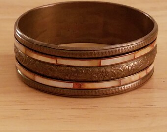 Beautiful Vintage Brass And Mother Of Pearl Bangle Bracelet