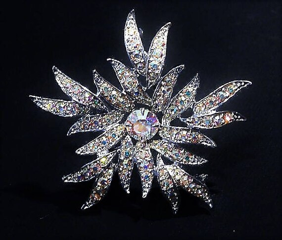 Sarah Coventry / Rhinestone Brooch / Mid Century / AURORA BLAZE