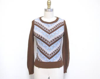 Vintage 1970s Sweater | Blue and Brown 1970s Chevron Sweater | size xs - small