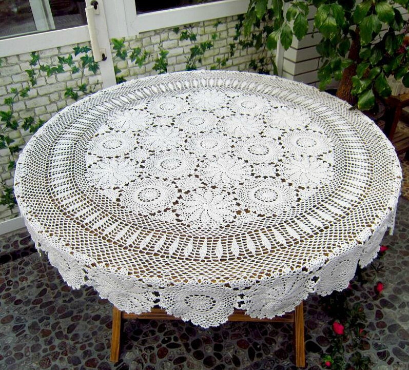 Round crochet tablecloth Vintage crochet table cover