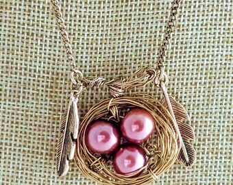 Wired bird nest necklace