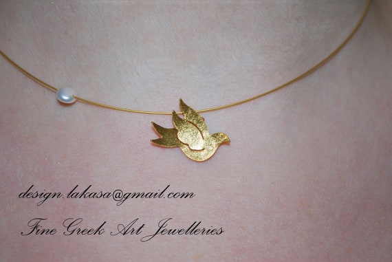 Dove Necklace Sterling Silver Gold Plated Pearls Jewellery Lakasa e-shop gifts for her birthday girlfriend anniversary Christmas bestideas