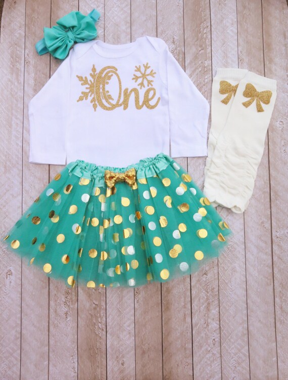 cute birthday outfits in the winter