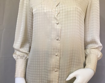1990s chanteuse monochrome houndstooth blouse