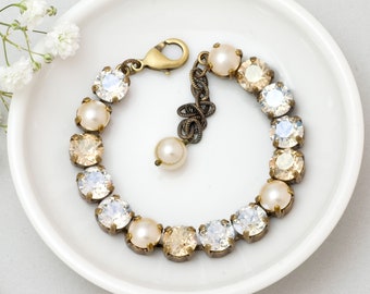 Champagne Wedding Bracelet, Swarovski Crystal Bracelet, Champagne Bridal Bracelet, Clear Crystal Jewelry, Cream Pearl Bracelet Glass, Gozde