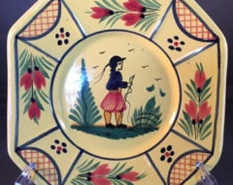 Set of Three Quimper Luncheon Plates