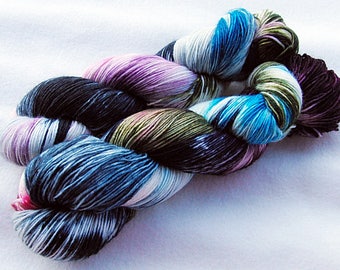 Handdyed SockYarn, 75 Wool, 25 Polyamid 100g 3.5 oz. Nr. 142