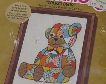 Vintage Sunset Designs Jiffy Stitchery Wool Yarn ~ Calico Bear ~ 1975
