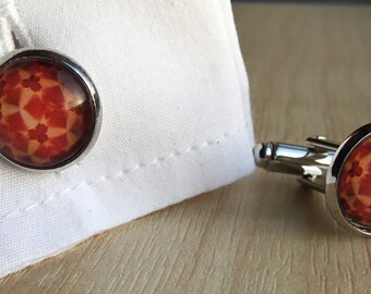 A pair of Autumnal Leaf Cufflinks
