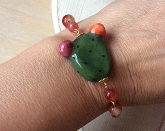 Bracelet with prickly Pear