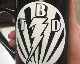 Custom cups and mugs