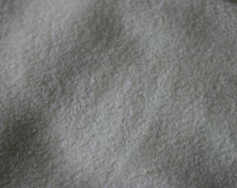 6 Fleece Lovely green vintage fabric