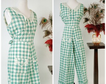 Vintage 1930s Beach Pyjamas - Rare 30s Cotton Gingham Tailored Jumpsuit in Green and White Check with Cute Pocket and Straight Legs