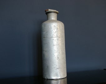 FORMER GOURDE aluminum vintage
