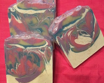 Black raspberry vanilla (cold process soap)....