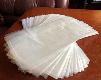 30-300 Clear Gusseted Poly Bags. Fitted Bottom. Expandable Sides. Wedding, Birthday Loot Bags, Party Favors. Food Safe. 1 Mil Thick. 4x8x2"