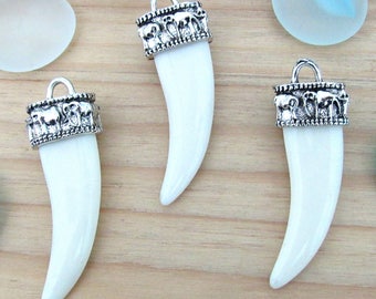 Elephant tusk pendant, silver Horn charm, horn pendant, Boho charm, large horn, tribal pendant, bronze horn, elephant pendant, tribal