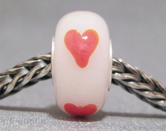 SMALL CORE Glow in the Dark Lampwork Bead Hearts Aglow