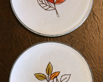 4 sample frosted APPETIZER PLATES