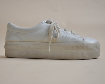 90s Platform Sneakers // White Sneakers // Chunky Shoes // 90s Chunky Shoes // Chunky Sneakers // Size 6.5