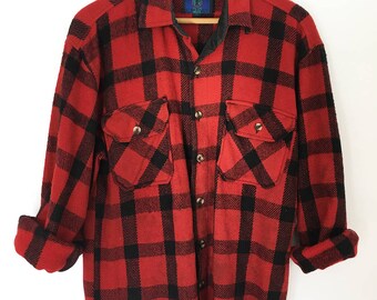 Vintage - Mens - Oversized Women's - Buffalo Plaid - Flannel - Button Up - Size Medium