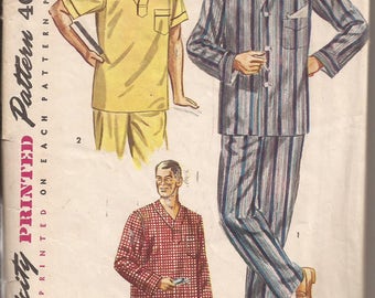 Simplicity 4108 Pattern Men's Pajamas and Nightshirt, Size Medium. Vintage 1952