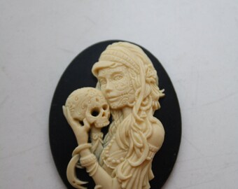 DAY of the DEAD Sugar Skull Skeleton Lady Cameo Cabs Cabochon Day of the Dead Dia de los Muertos Skull Black Ivory 40x30mm 1 PIECE
