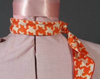 70's Vtg Orange and Beige Houndstooth Neck Scarf