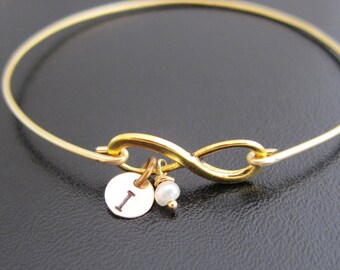 New Mother Jewelry, New Mother Gift, Personalized Mothers Jewelry, New Mom Bracelet, Push Present, Gift for New Mother Bracelet