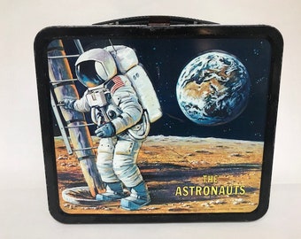1969 The Astronauts Lunch Box No Thermos