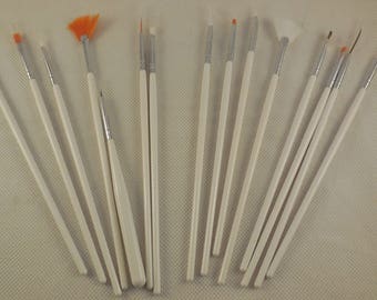 Set of 15 white nail art brushes detail nail dotting painting pen brush tool kit