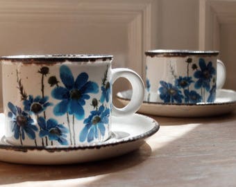 A Pair of Midwinter Stonehenge 'Spring' Cups & Saucers