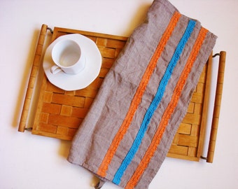 Linen kitchen towels with lace trim tea towel dish towels hand towel by Luxoteks