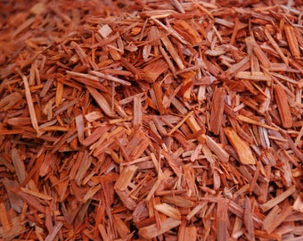 Sandalwood (Pterocarpus antalinus) dye colour: salmon, orange, brown shades - Natural Dye