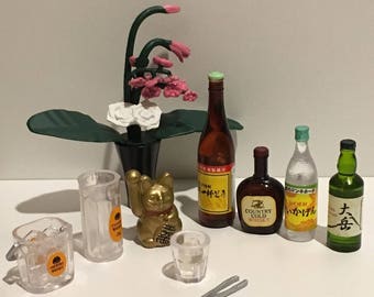 Dollhouse Miniature 1:12 scale bar saloon set plastic rement re-ment alcohol bottles