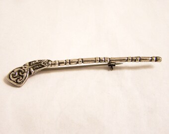 Vintage Silver Gun Brooch, Silver Rifle Brooch, Shotgun Silver Brooch