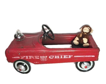 AMF Fire Chief Pedal Car Vintage Fire Fighter Decor