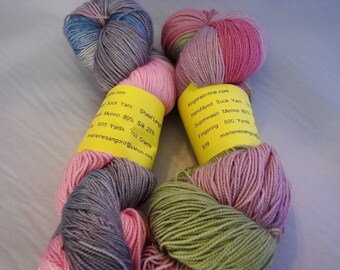 Hand dyed SW 80/20 Merino Silk yarn 600 yd 150 g