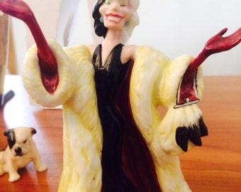 Royal Doulton Disney 101 Dalmatian figure Cruella De Ville