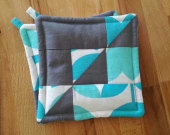Pair of pot holders, potholder, potholders, kitchen accessories, pot holder