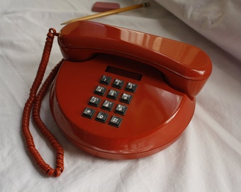 Vintage Pancake Phone - Retro Rendezvous Phone by Northern Telecom - Space Age Phone - Circle Phone - Groovy 1970's Red Phone