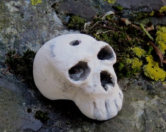Tiny Hand Crafted Skull, Joss-stick/Incense Holder