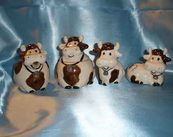 Vintage Cow Sugar Creamer with Salt Pepper Shakers Set Cute!
